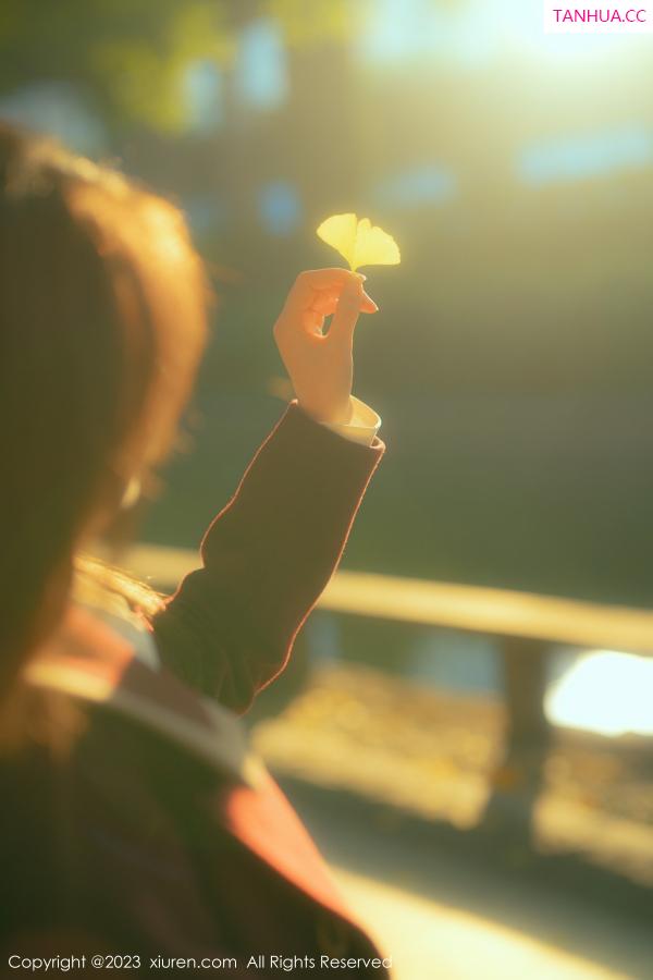 婠婠么  [XiuRen]高清写真图 2023.01.16 No.6137 婠婠么 黑丝美臀第30张图片